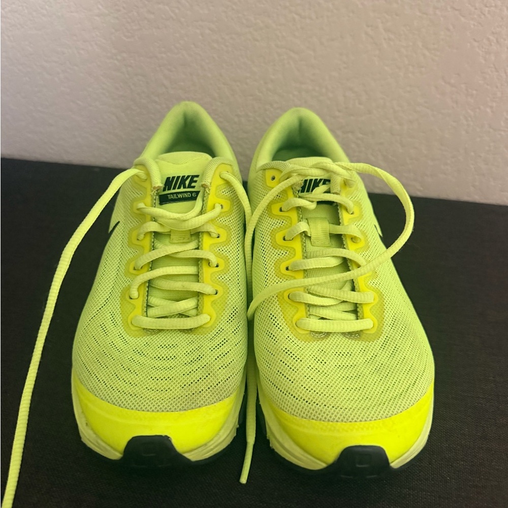 Nike Bright Lime Athletic Shoes